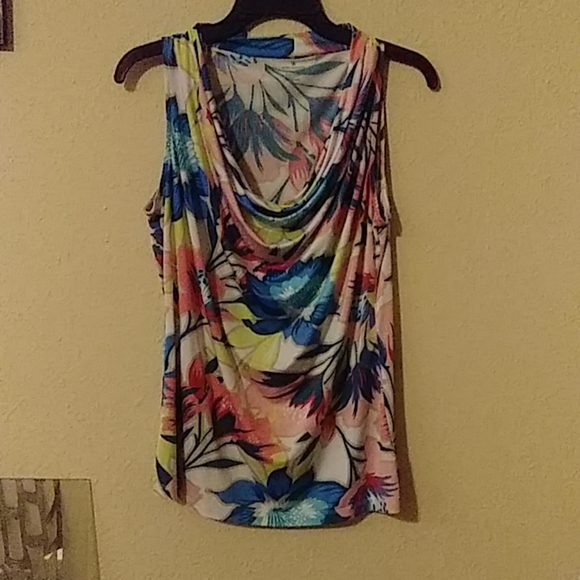 Worthington Tops - Sleeves blouse